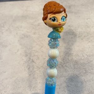 Doorables Ana Frozen Blue Beaded Pen Black Ink Refills Included